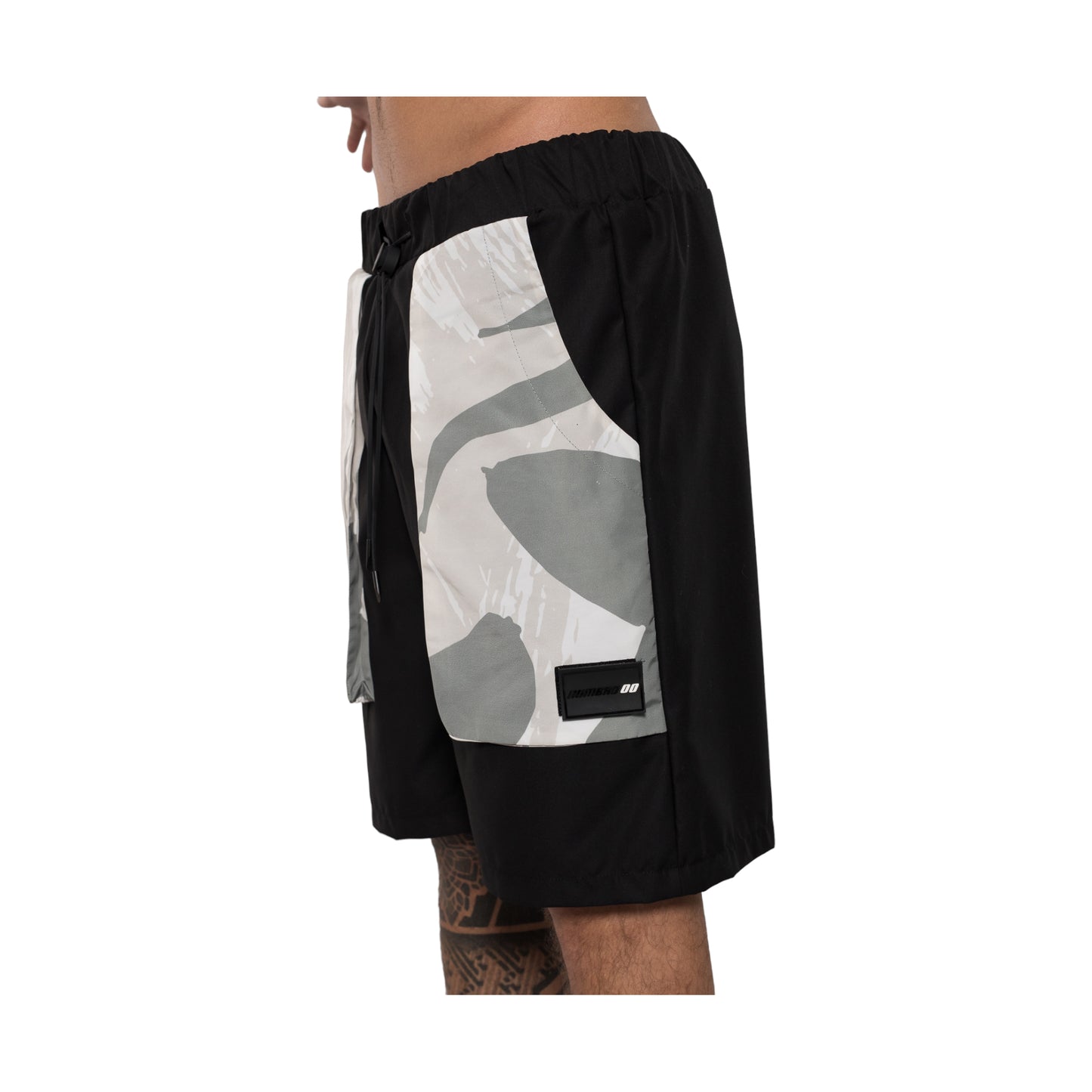 Numero 00 - Shorts Flow