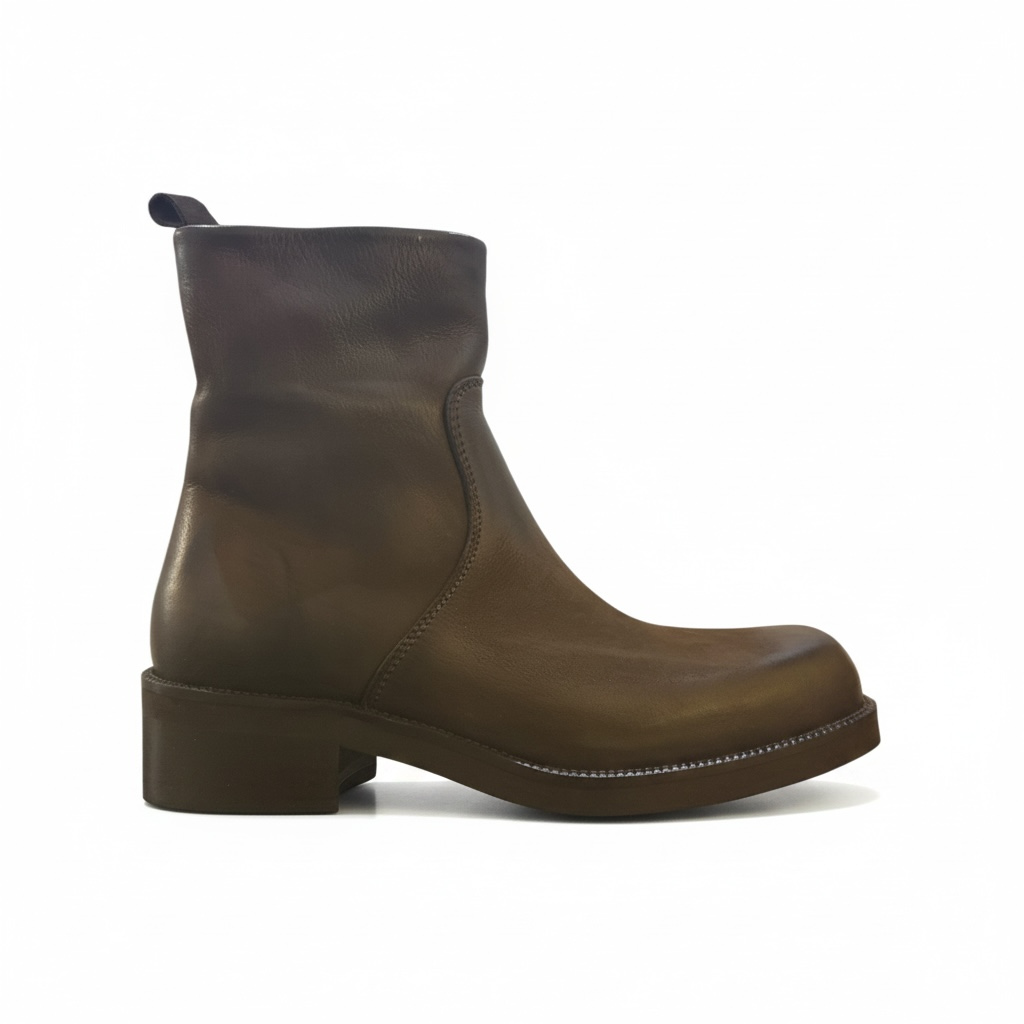 644 - DIVINE F OLLIE BOOTS NABUK MORO
