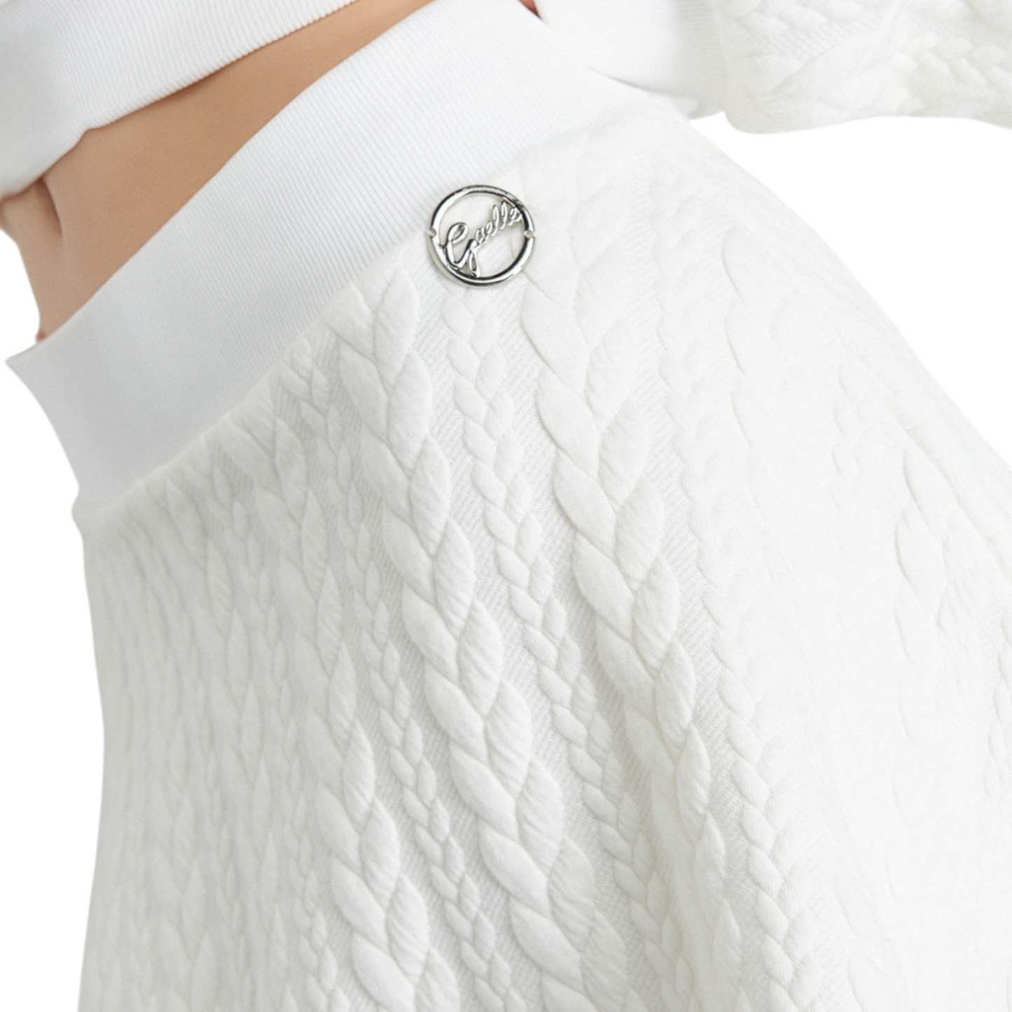 Gaelle Paris - Gonna Trecce